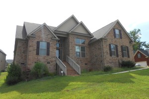 504 Crooked Pine Ct, Lexington, SC 29073